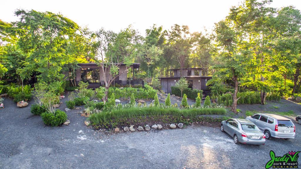 Buriram Judy Park & Resort ภายนอก รูปภาพ