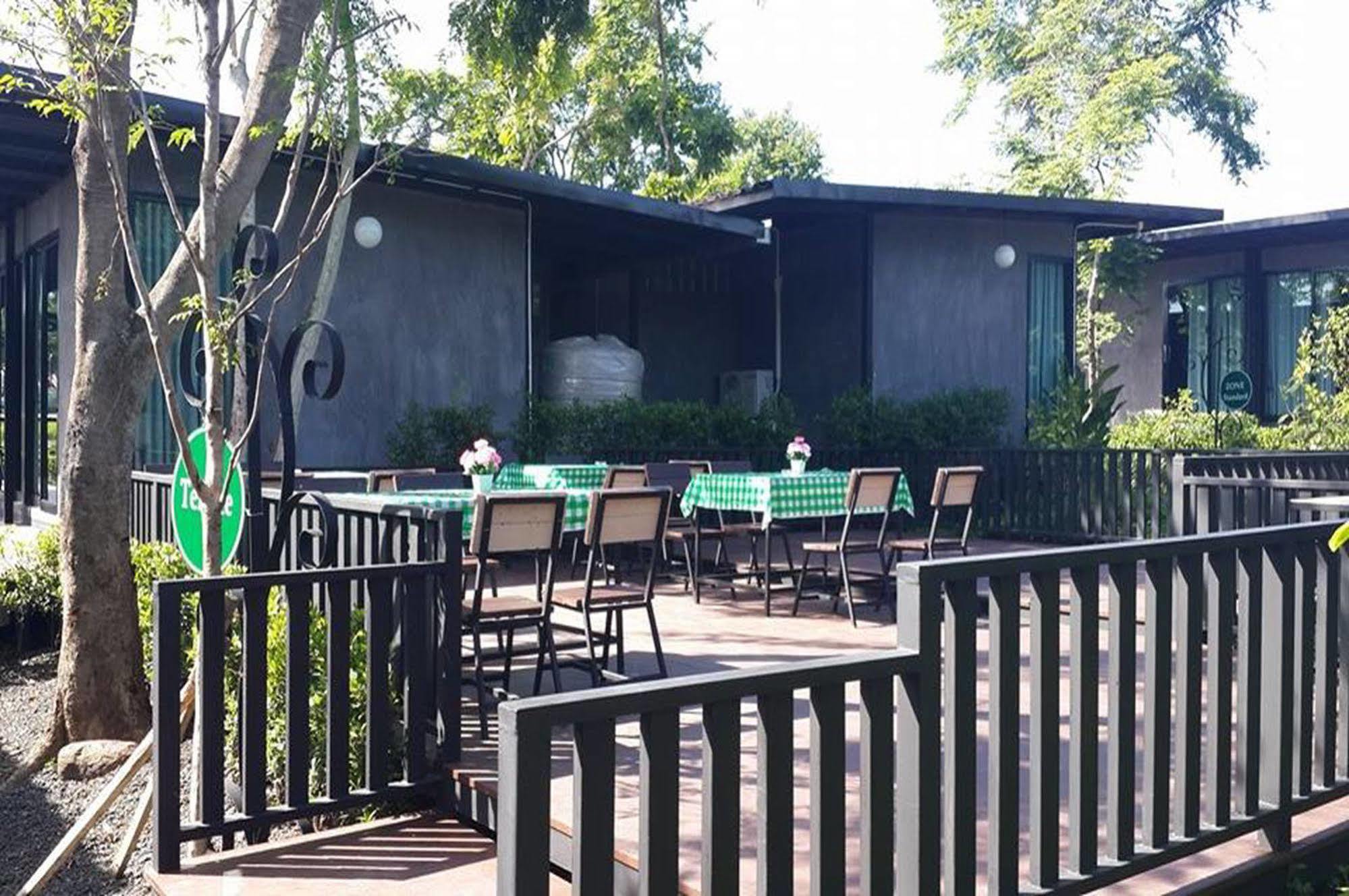 Buriram Judy Park & Resort ภายนอก รูปภาพ