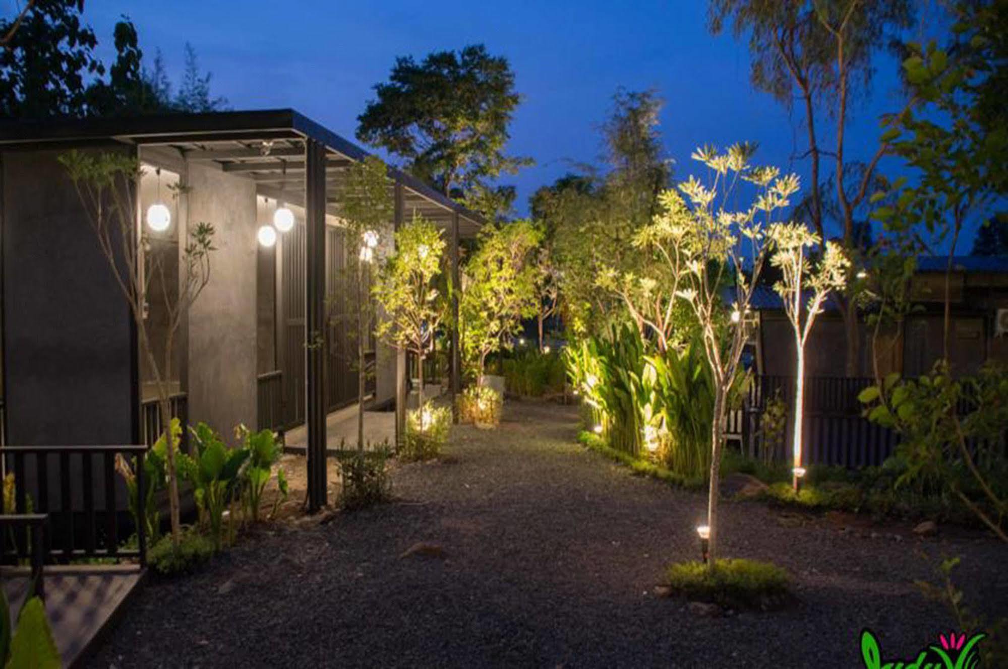 Buriram Judy Park & Resort ภายนอก รูปภาพ
